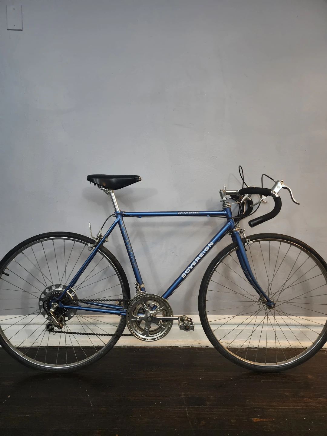 🚴💙 SOVEREIGN CLASSIC ROAD BIKE – $100 | CHICAGO 💙🚴
