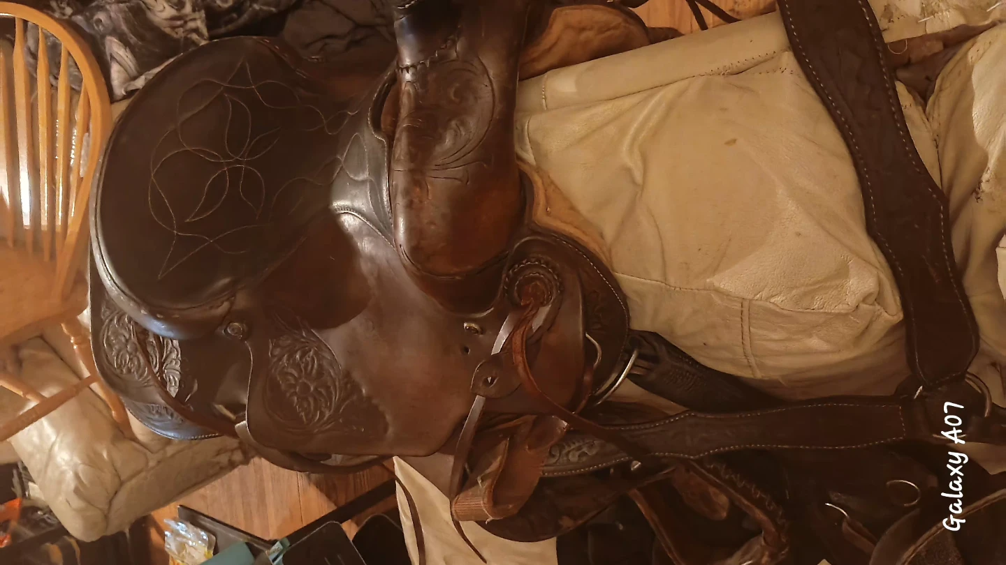 Western Leather Horse Saddle