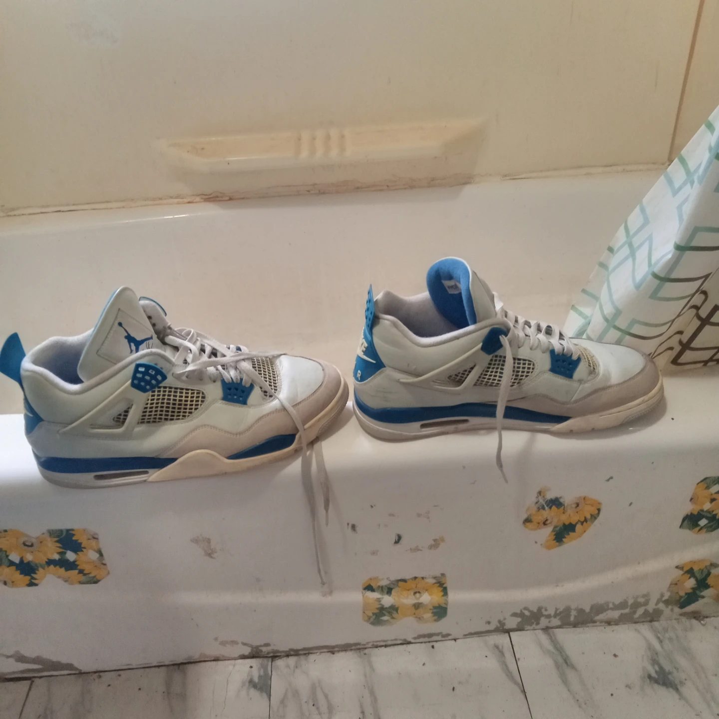 Nike Air Jordan 4 Retro Military Blue Sneakers - photo 2