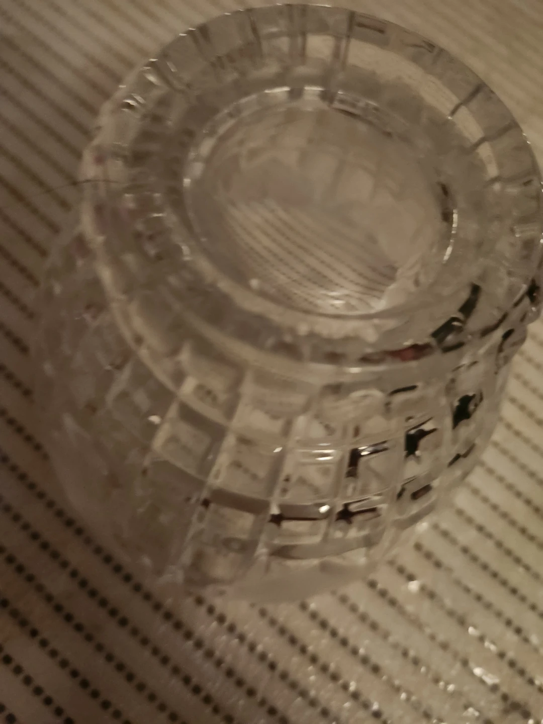 Clear Glass Heart Design Bowl - photo 3