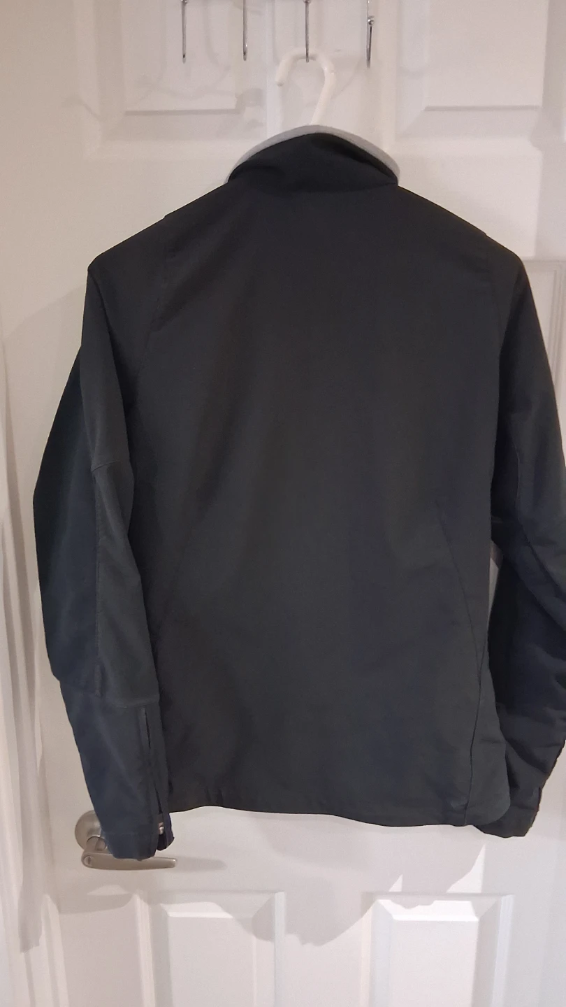 Patagonia Black Jacket size  m women - photo 3
