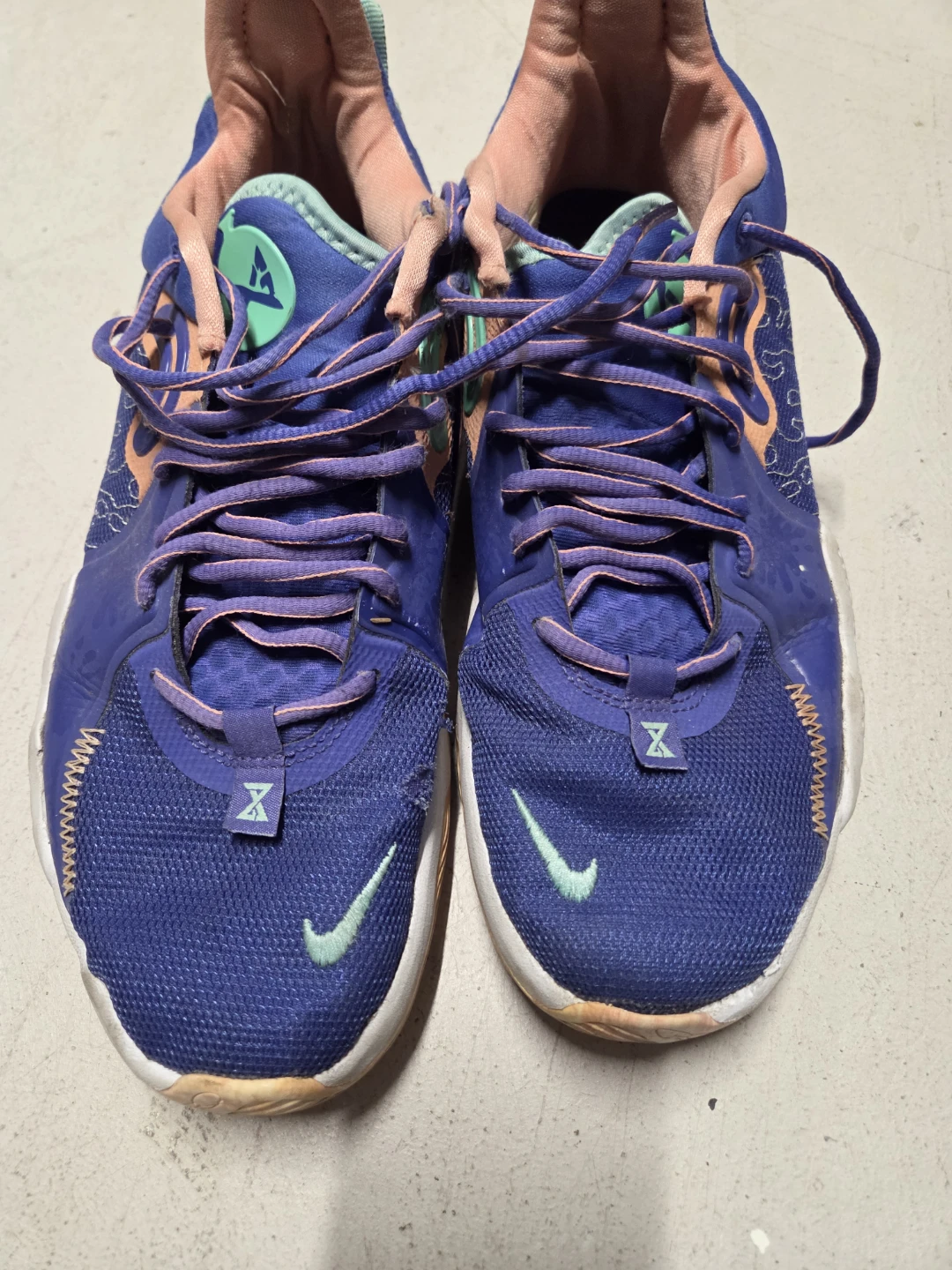 Nike Paul George PG Basketball Shoes - photo 4