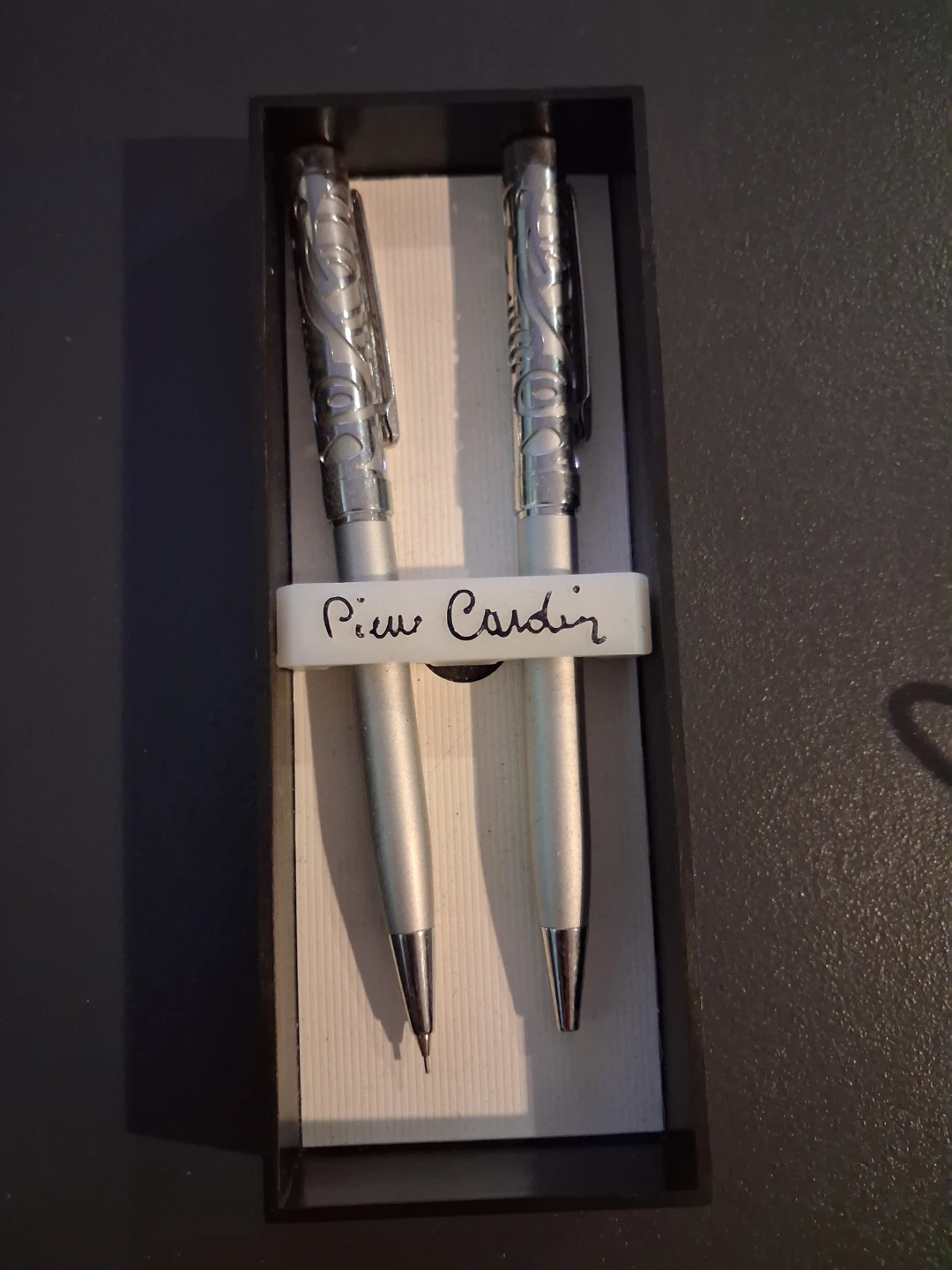NEW Pierre Cardin Pen Set