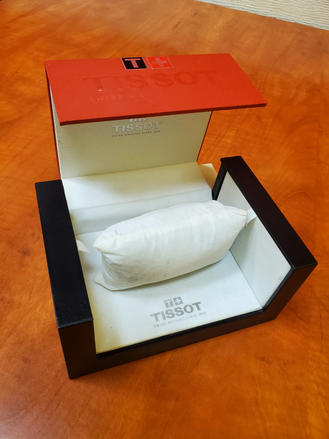 Tissot Watch Box with Booklet - photo 4