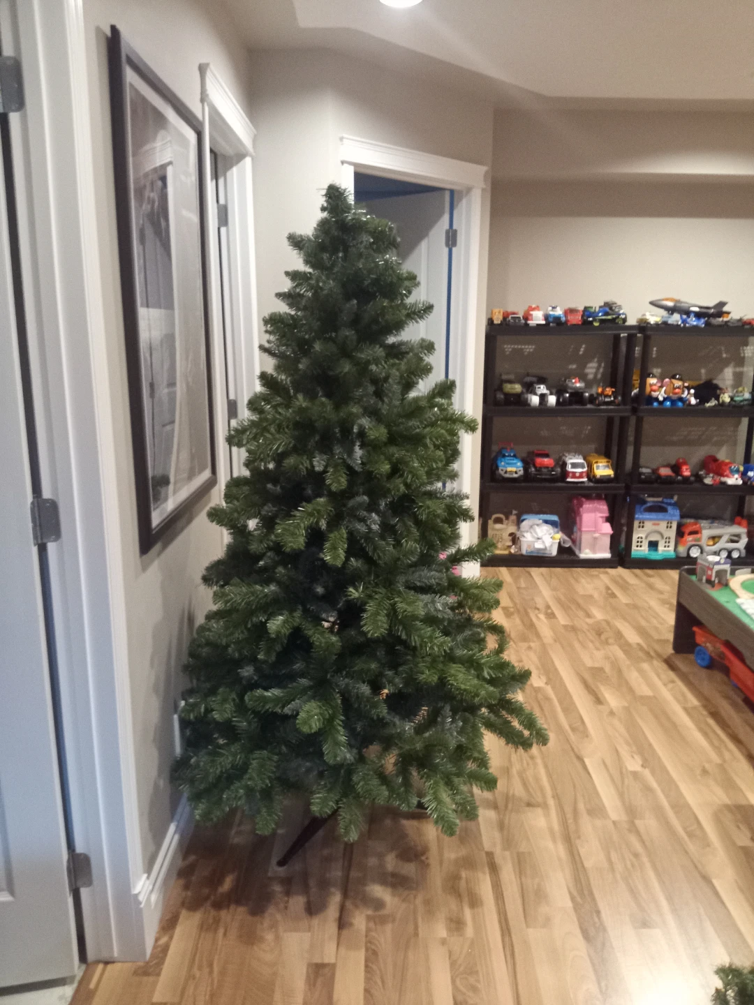 Christmas Tree 6-6.5ft - photo 2