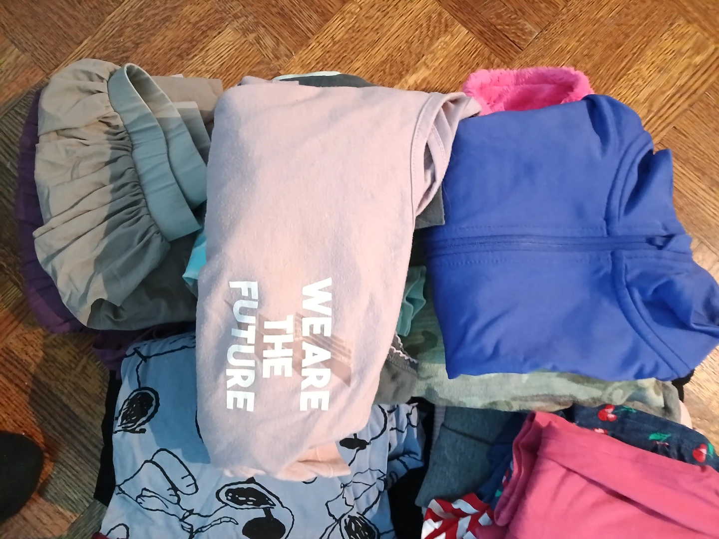 Assorted Girls Clothing Bundle - photo 2