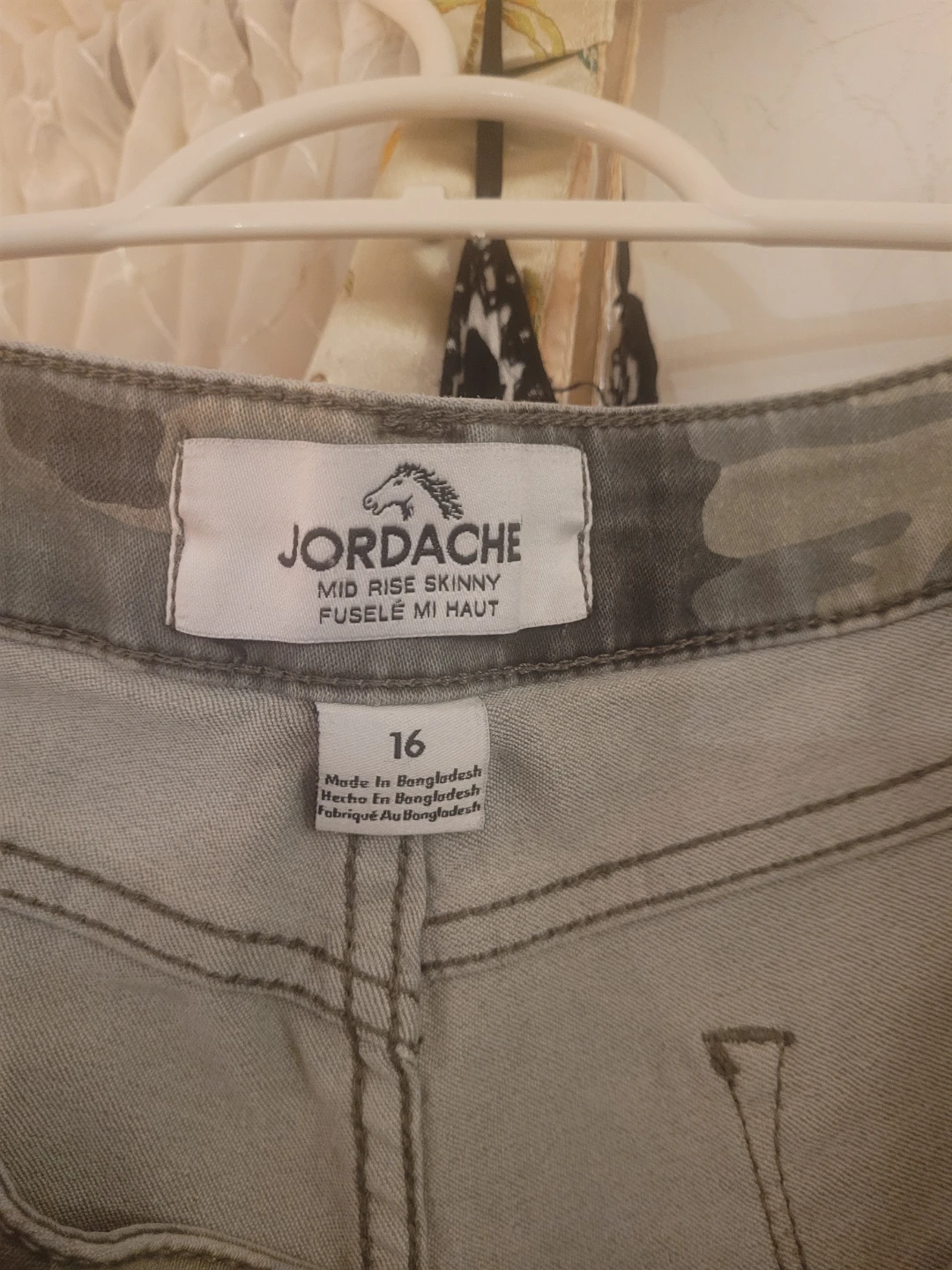 Jordache Camo Mid Rise Skinny Jeans - photo 2