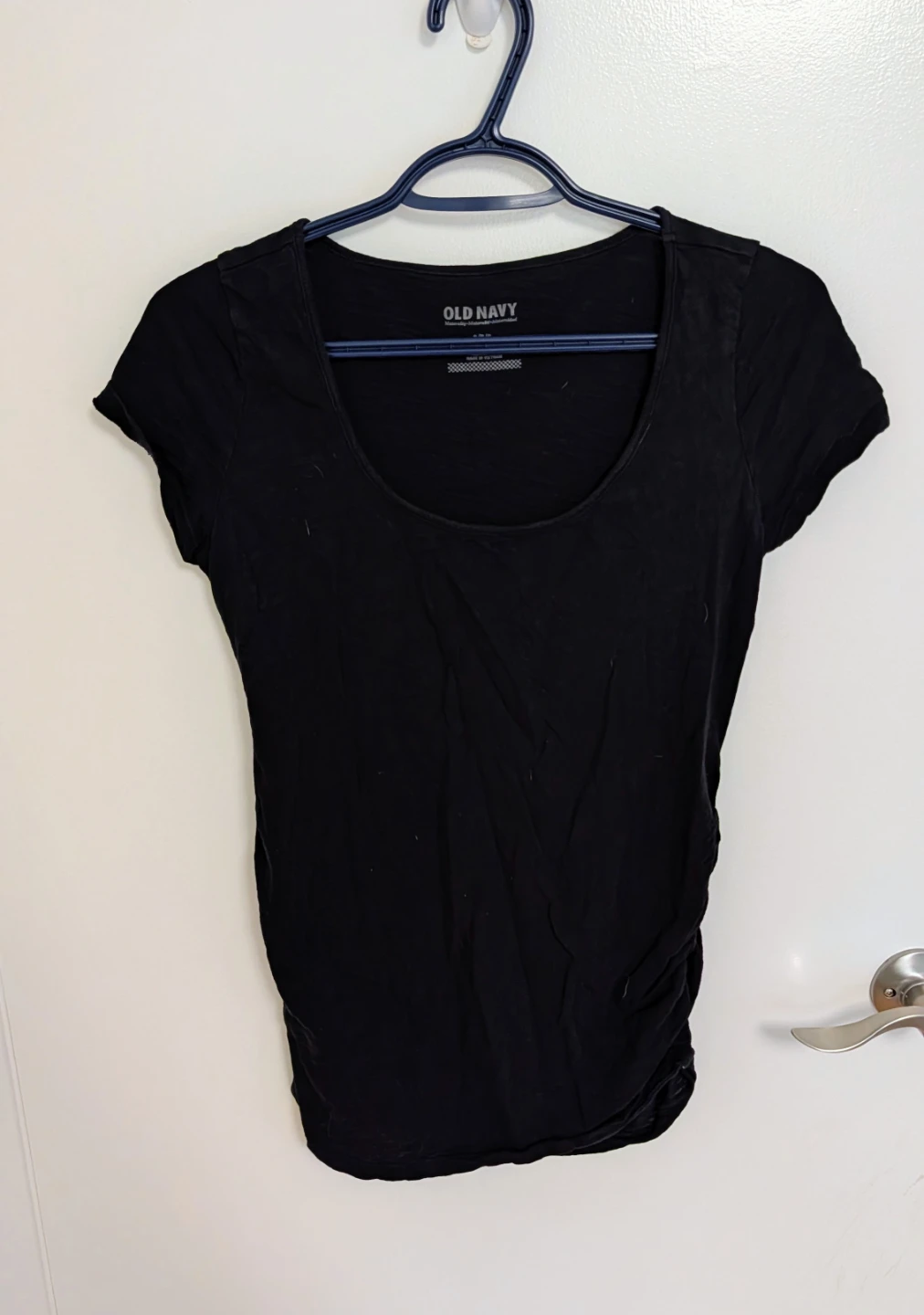 Old Navy Maternity Black T-Shirt - Women's Small
