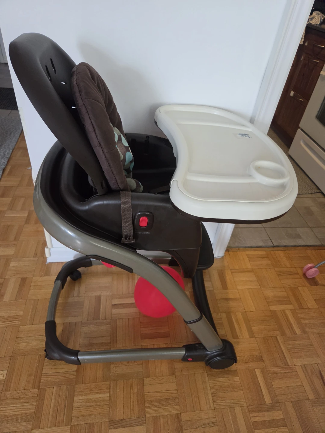 Graco Baby High Chair - photo 2