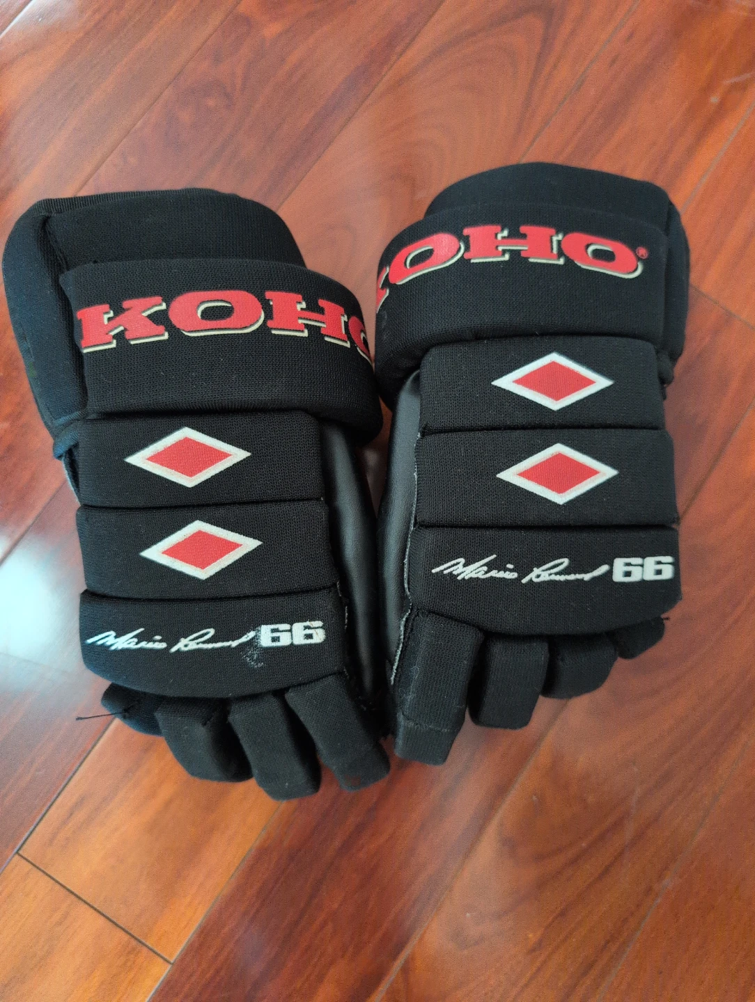 Koho 110 Mario Lemieux 66 Hockey Gloves