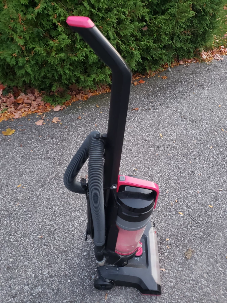 Bissell PowerForce Vacuum - photo 2