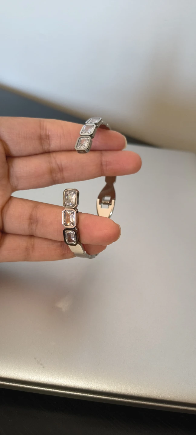 Silver-Tone Crystal Bracelet - photo 2