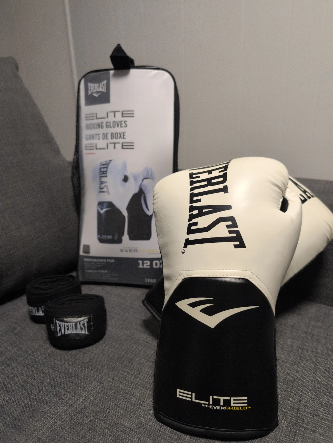 Everlast Elite Boxing Gloves
