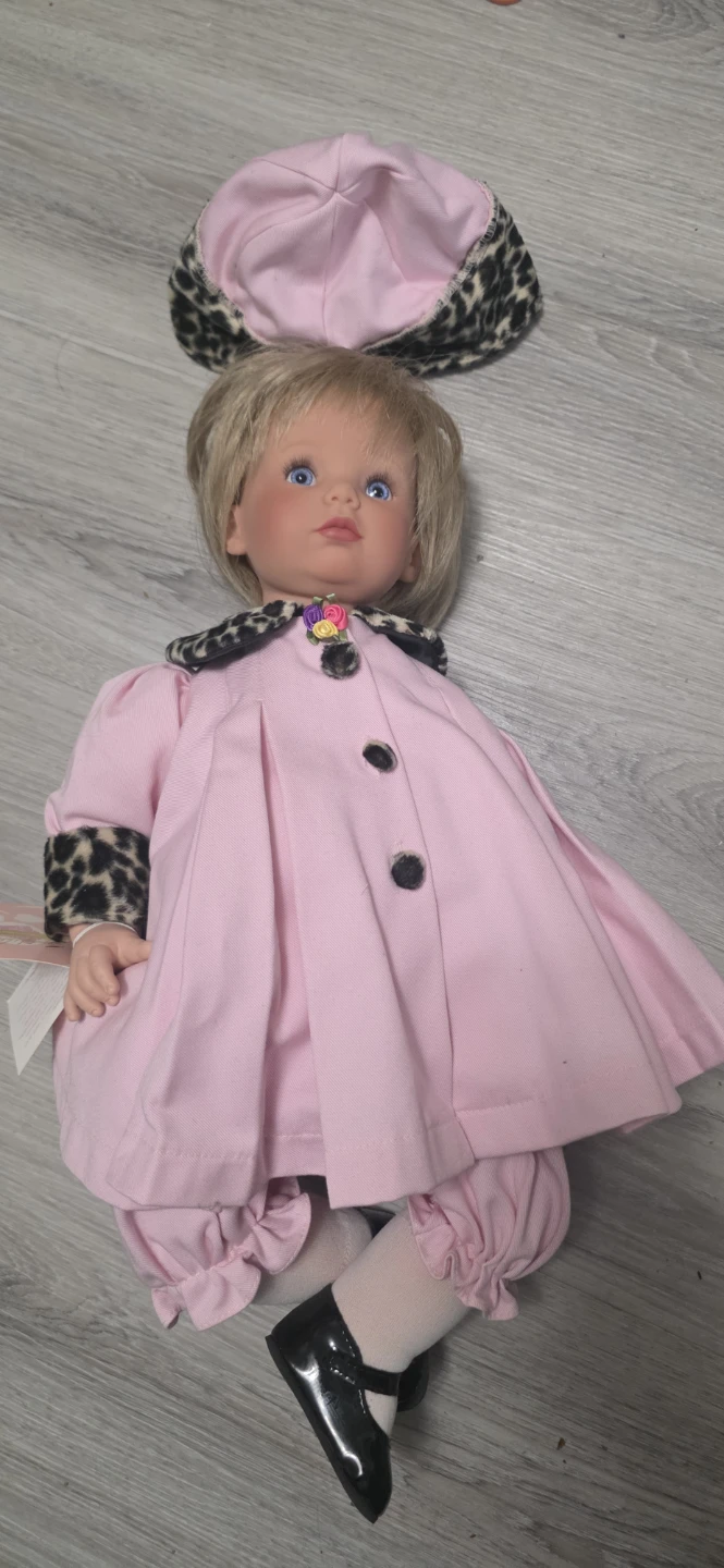 Susan Wakeen collectible doll