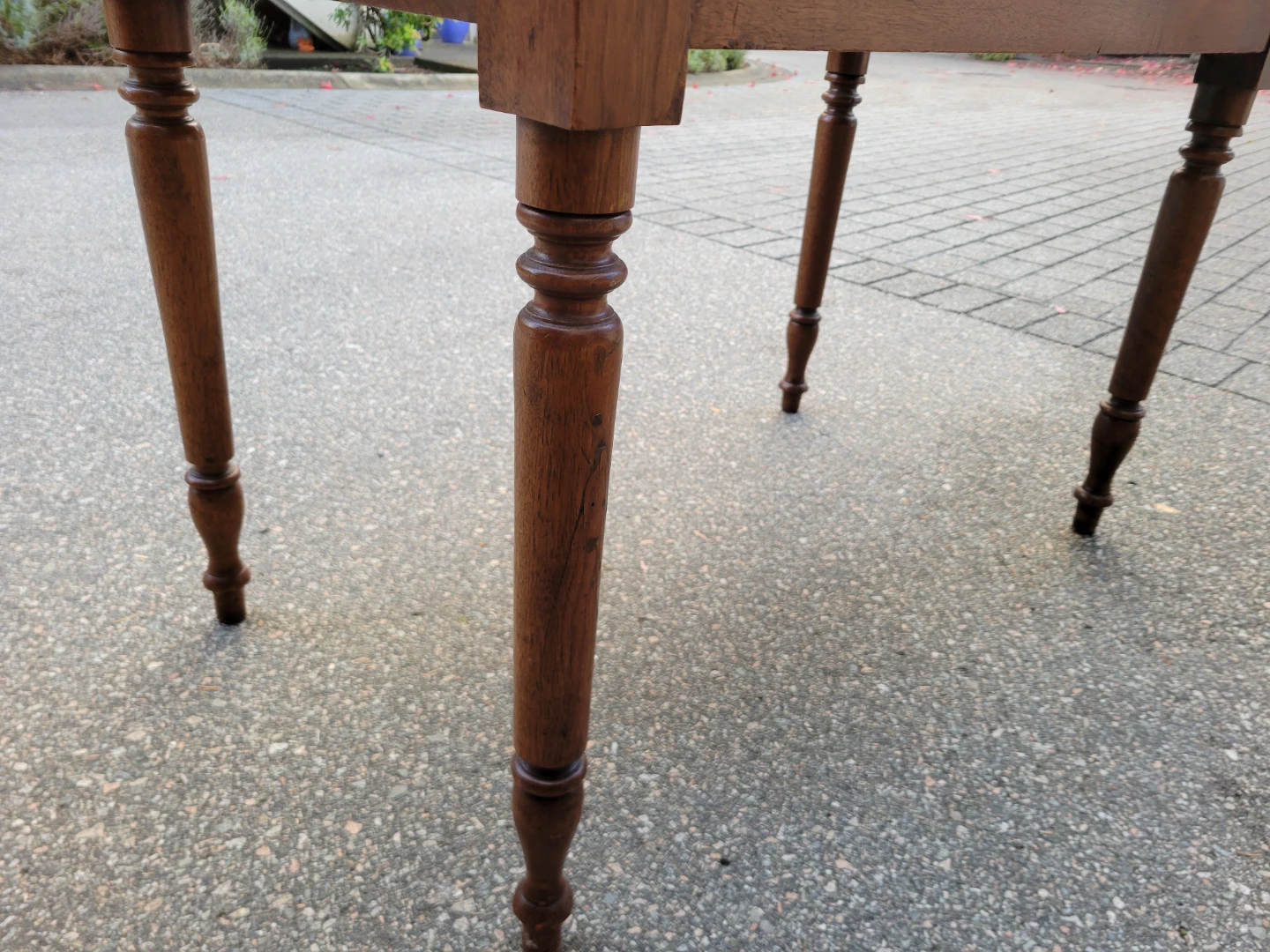 Vintage Solid Wood Accent Table / Desk with Turned Legs - photo 4