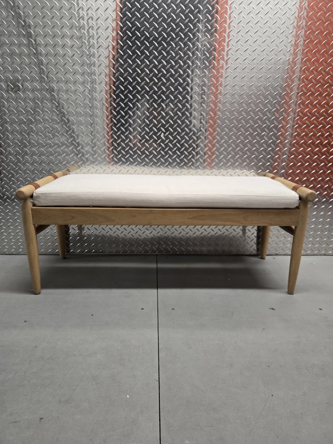Target Modern Entryway Bench - photo 5