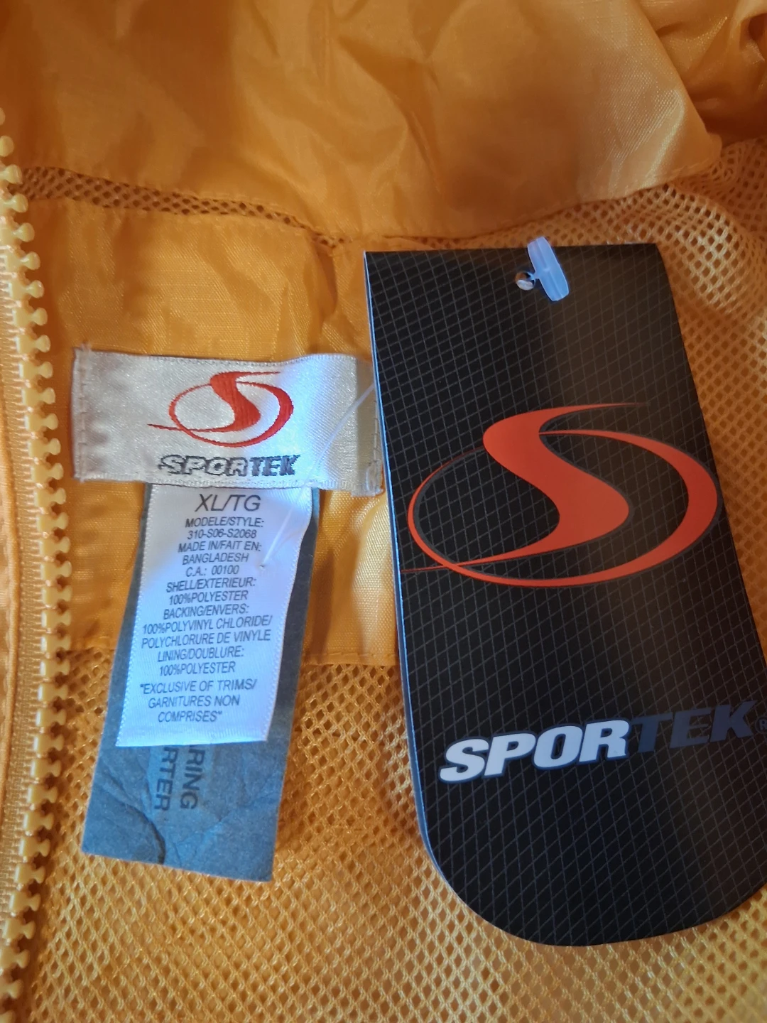 Yellow weatherproof jacket - photo 2