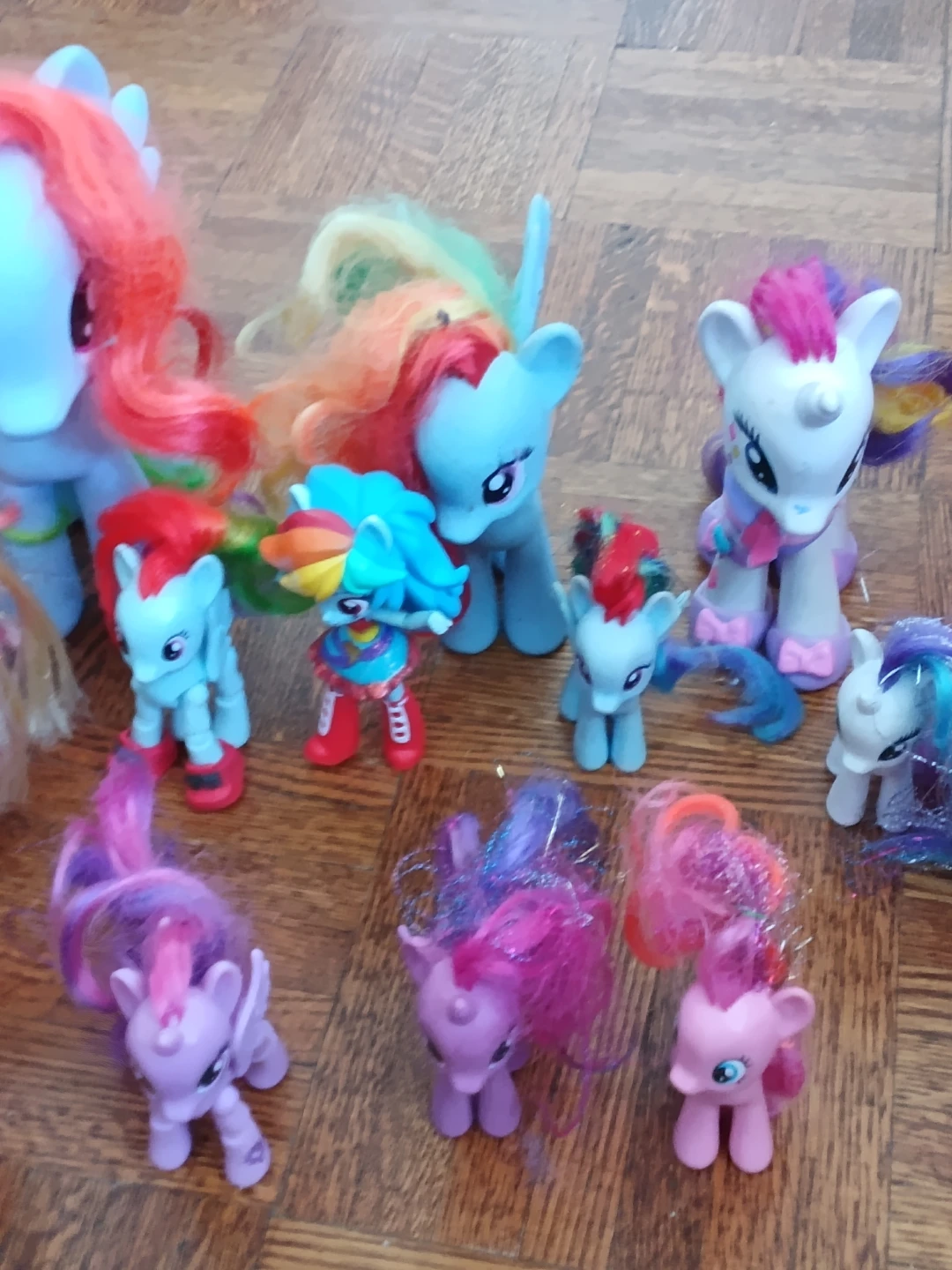 My Little Pony Assorted Figure Collection - photo 3