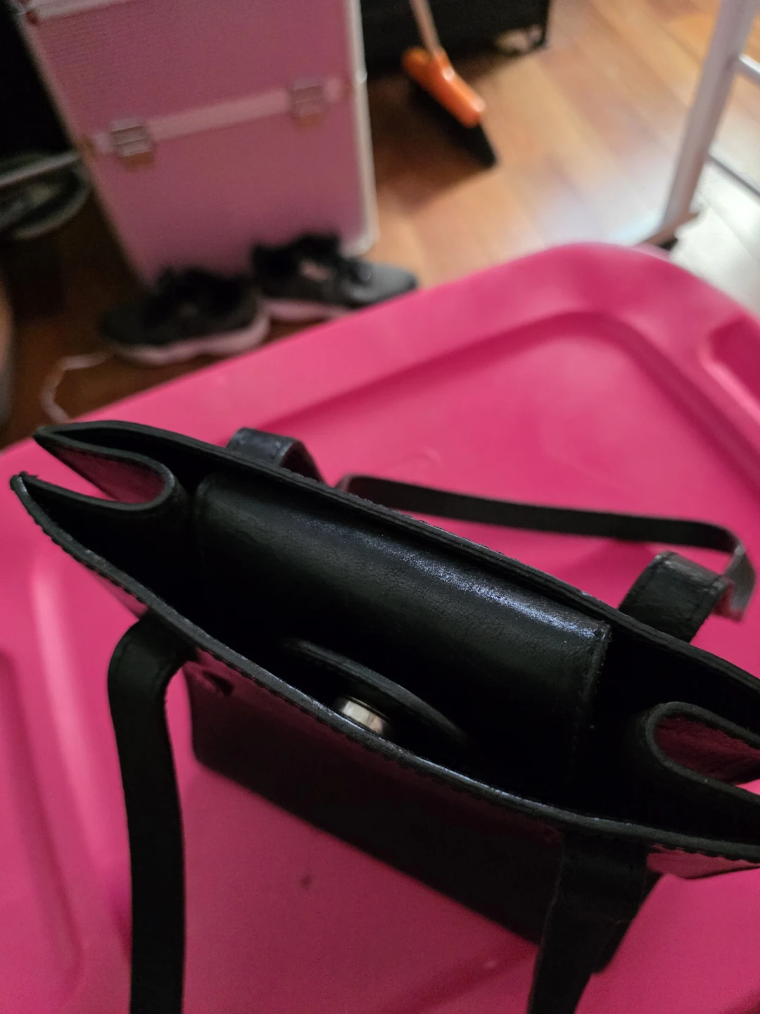 Black Leather Shoulder Bag - photo 4