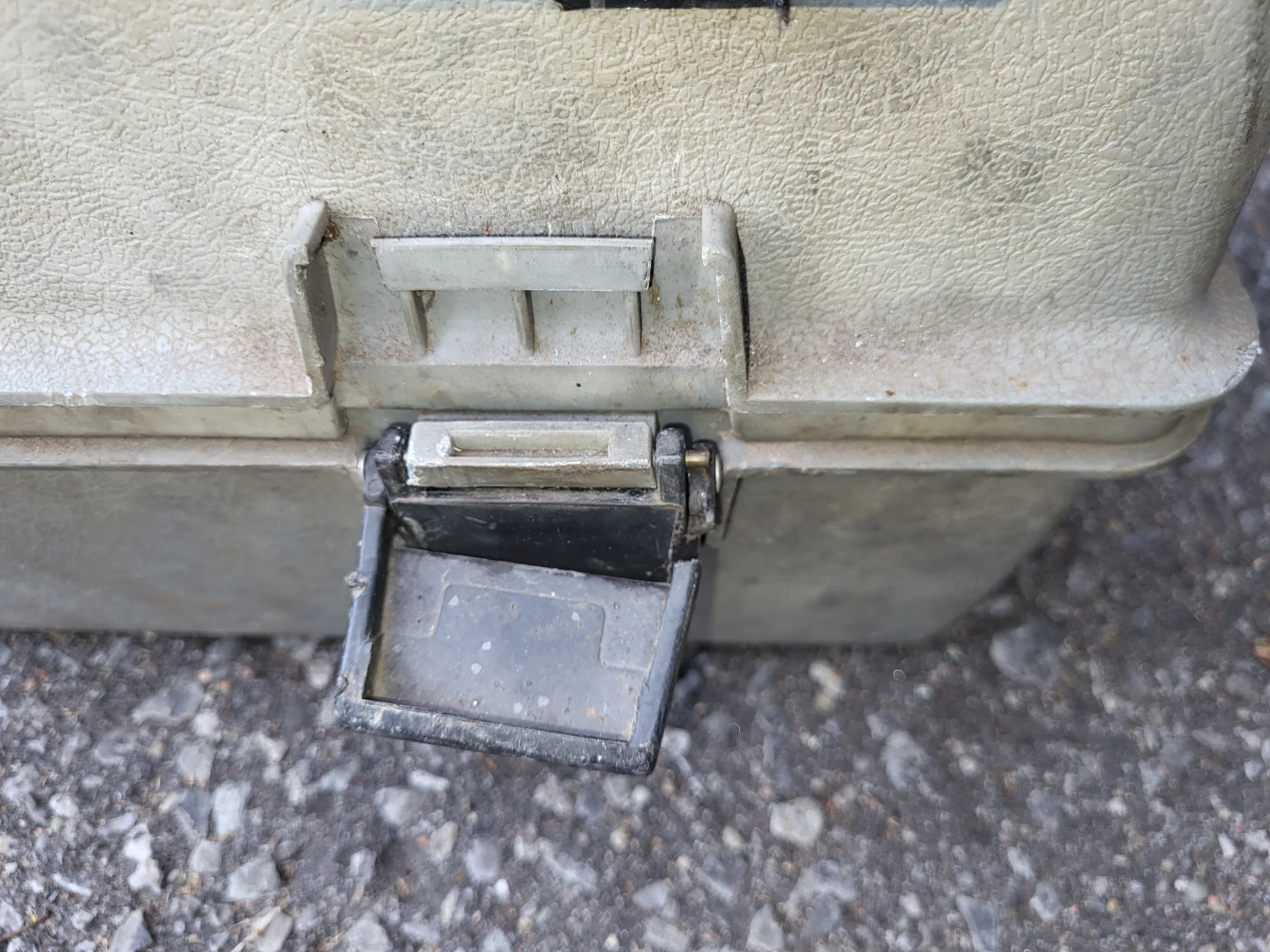 Plastic Tackle Box - photo 3