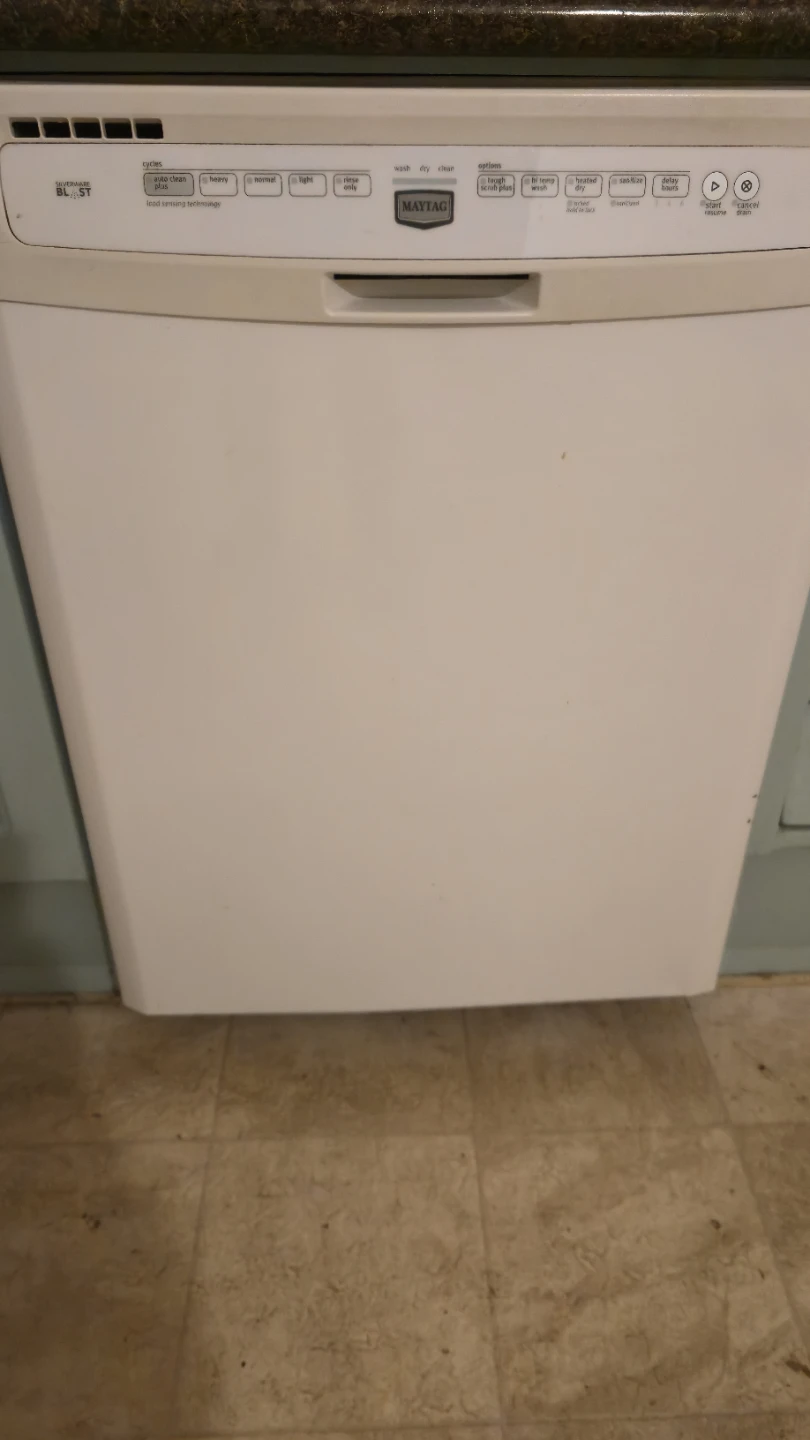 Maytag Dishwasher MDB6709AWW4