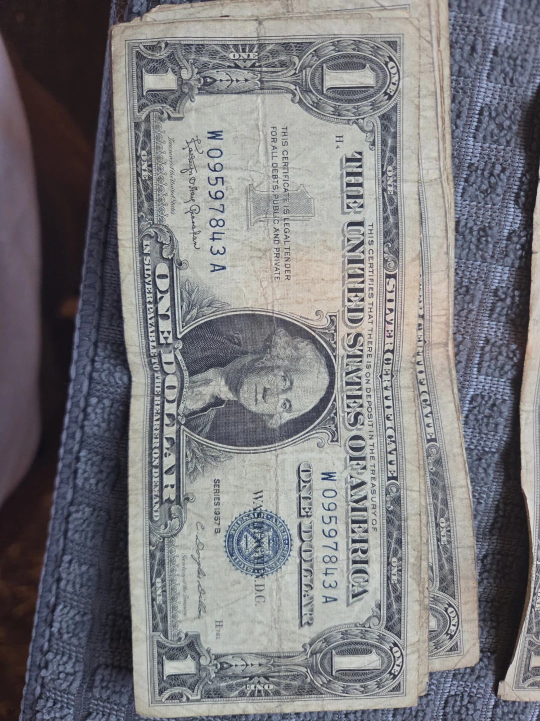 Set of 9 1957 Series US Silver Certificate Dollar Bills - photo 2