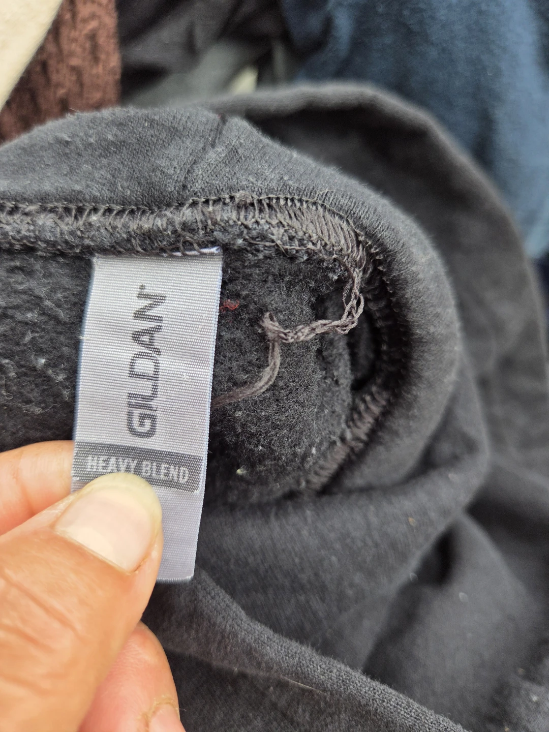 Gildan Heavy Blend Black Hoodie - photo 4