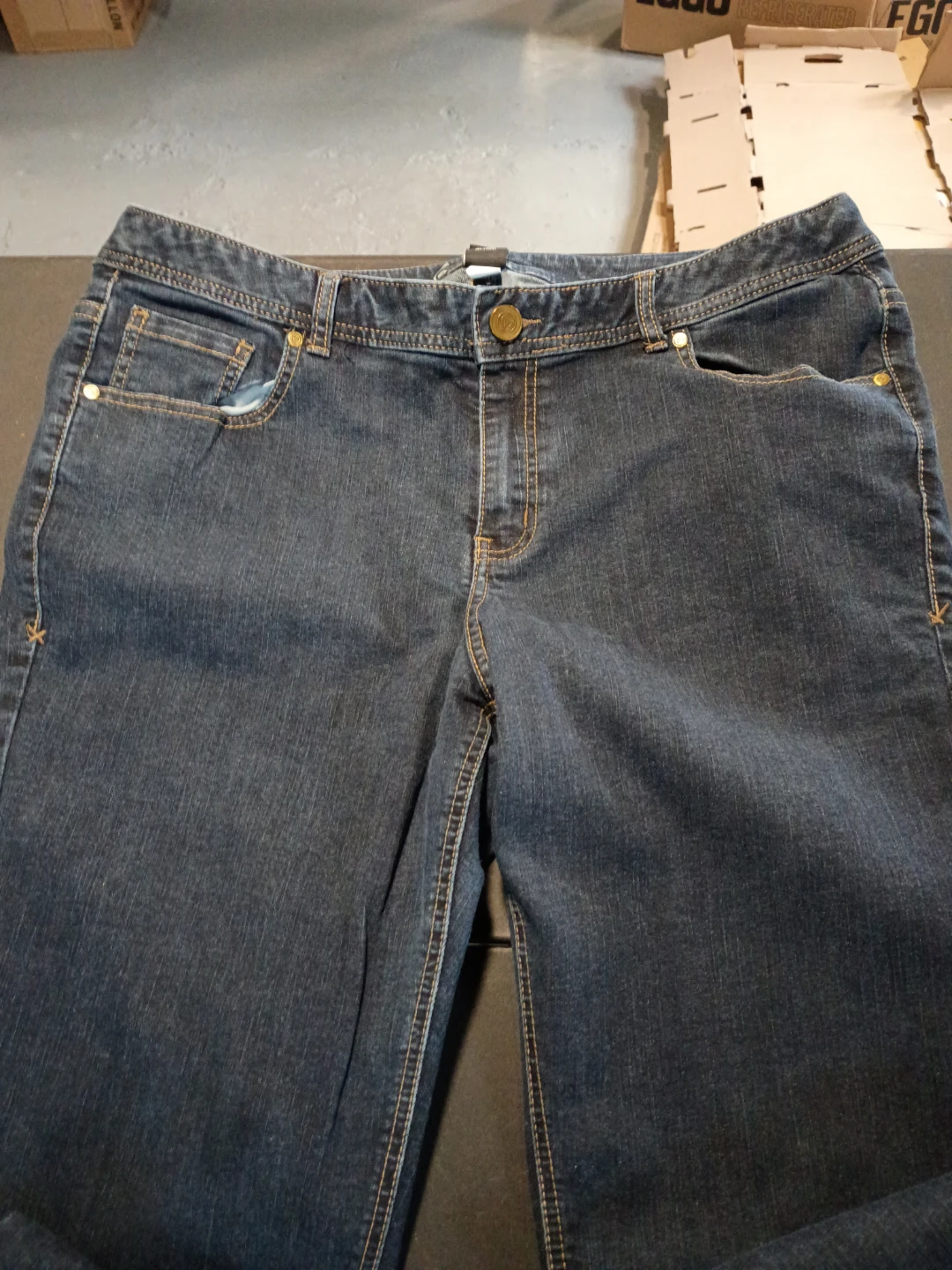 SHEIN Girls Blue Jeans - photo 2