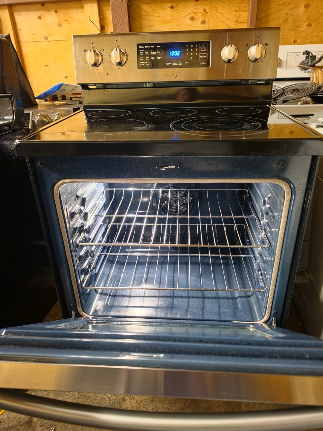 Samsung 30" Stainless Steel Electric Range - Fan Convection - photo 5