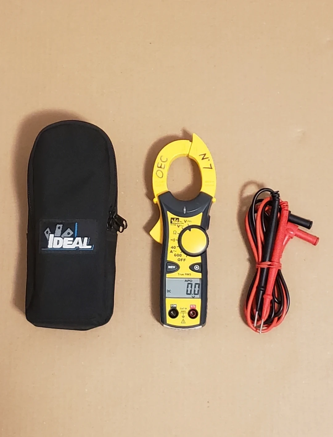 True-RMS Clamp-Pro Non-Contact Voltage AC Clamp Meter
