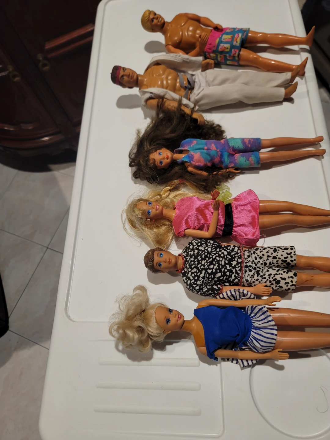 Set of 6 Barbie and Ken Dolls