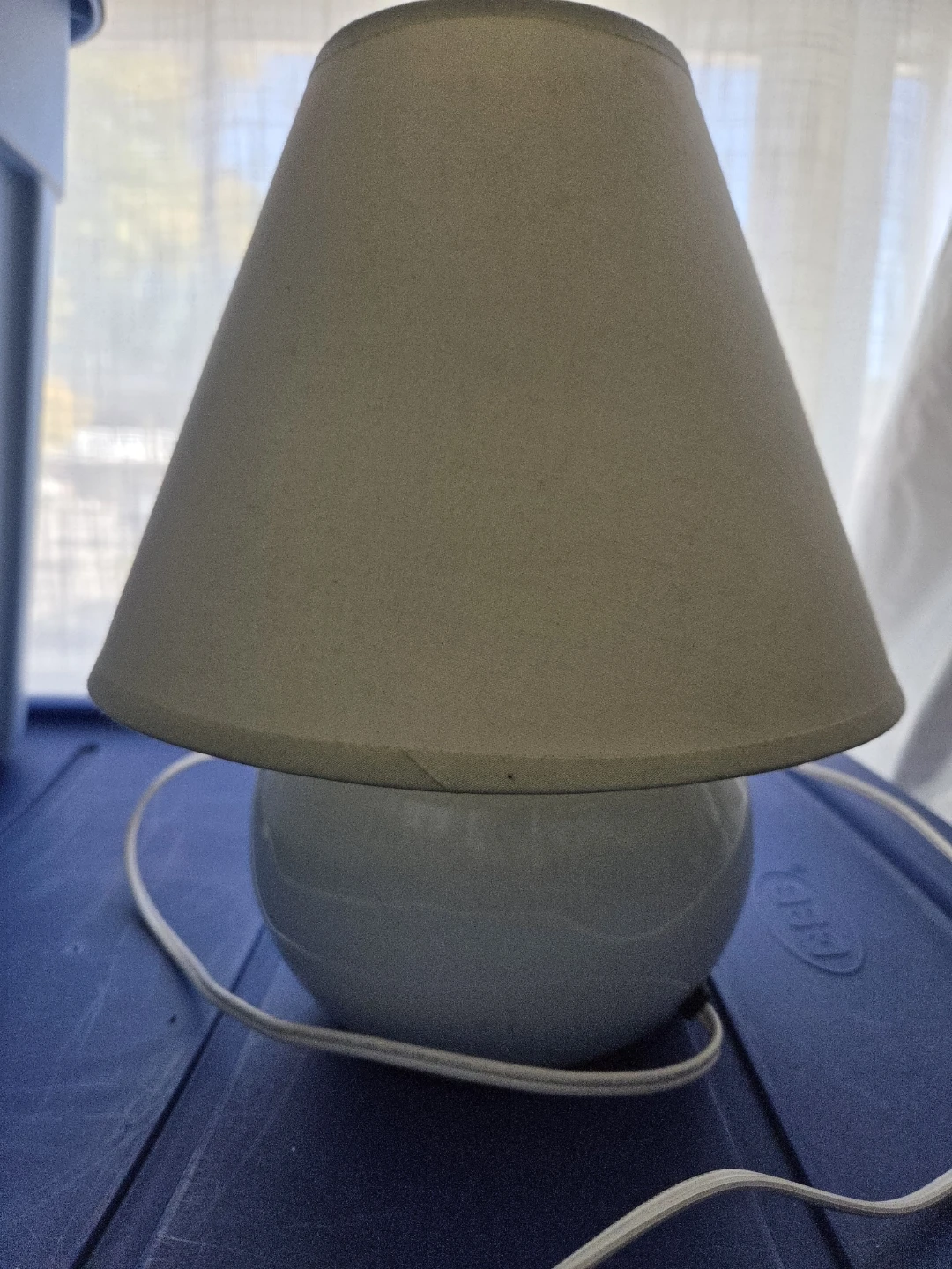 Small Touch Table Lamp - photo 2