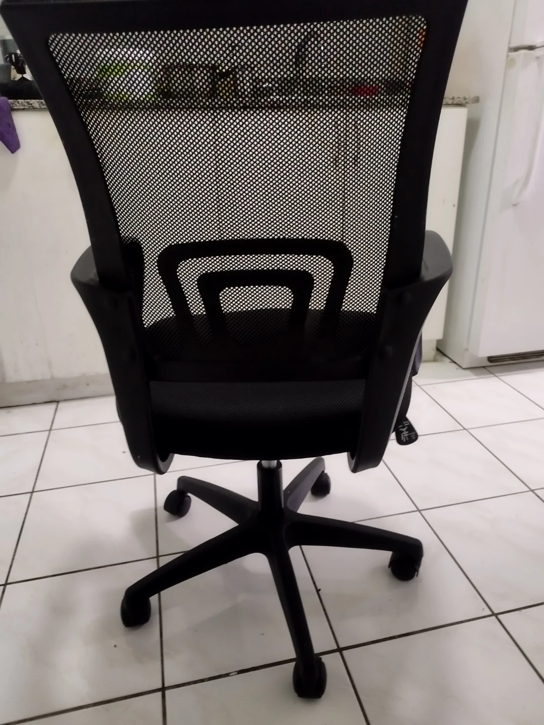 Black mesh ergonomic office chair