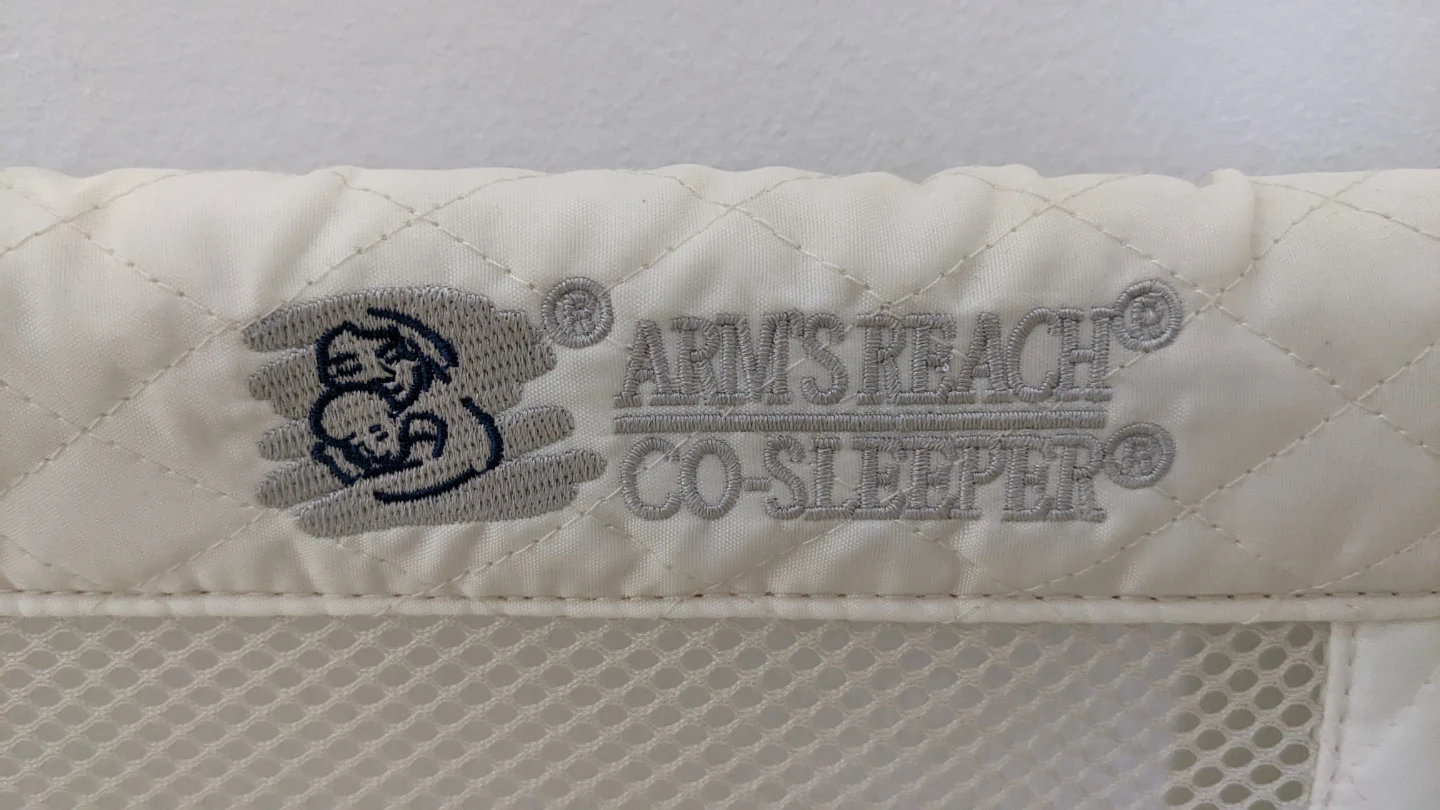 Arm's Reach Bassinet - photo 3
