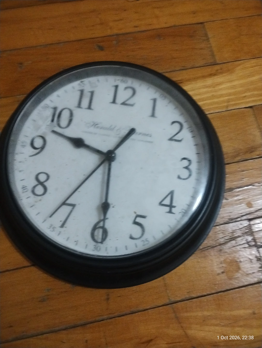 Herald & Barnes Round Wall Clock – Black Frame