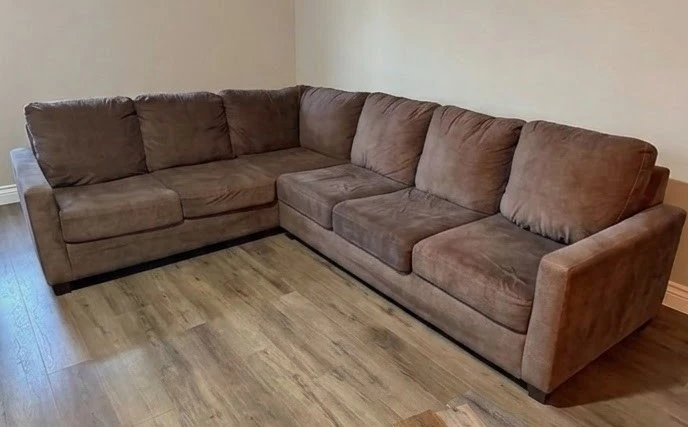 FREE Delivery - Sectional Couch