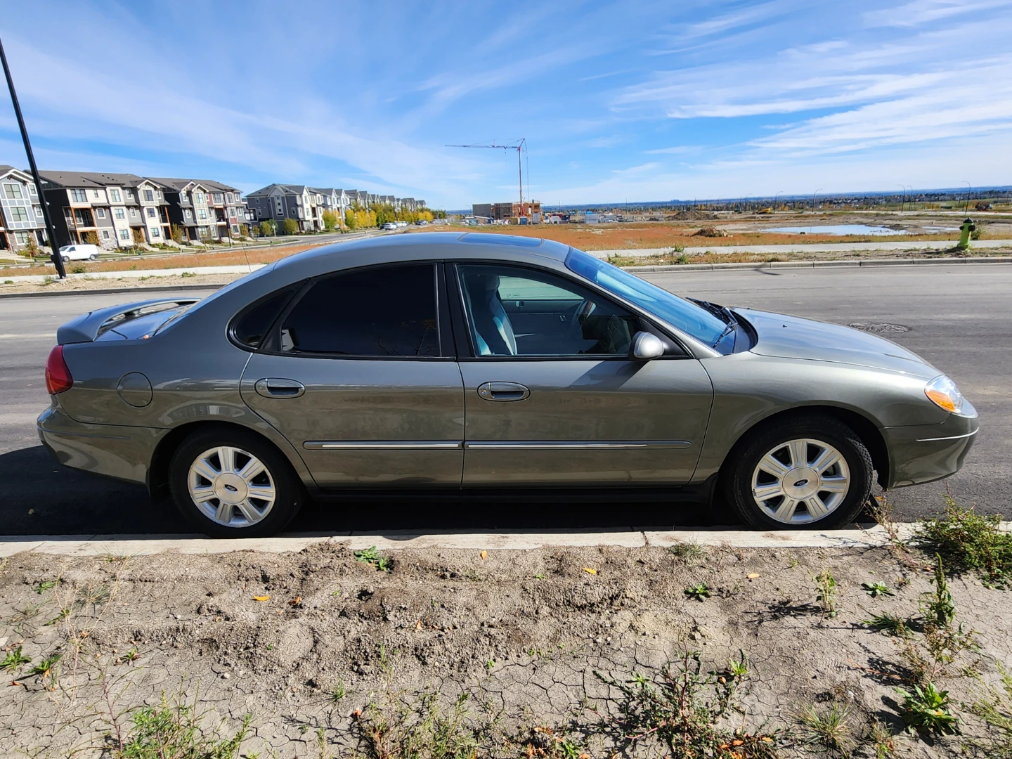 *2003 Ford Taurus SEL Green-Excellent Condition - photo 4