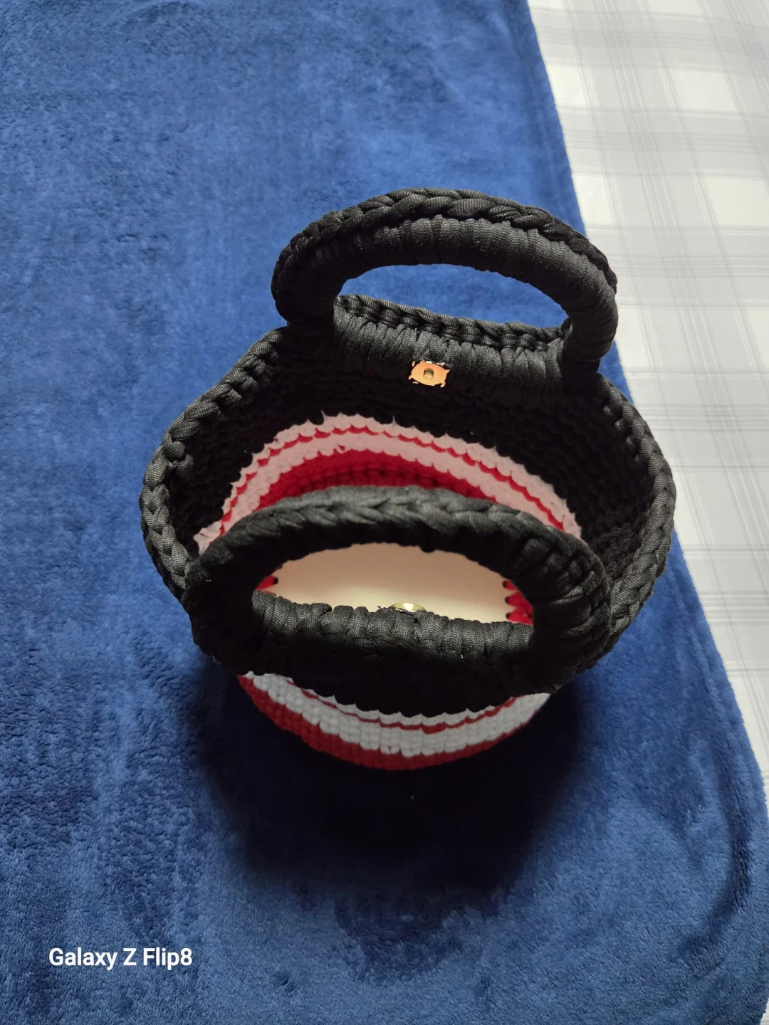 Handmade Crocheted Handbag - photo 2