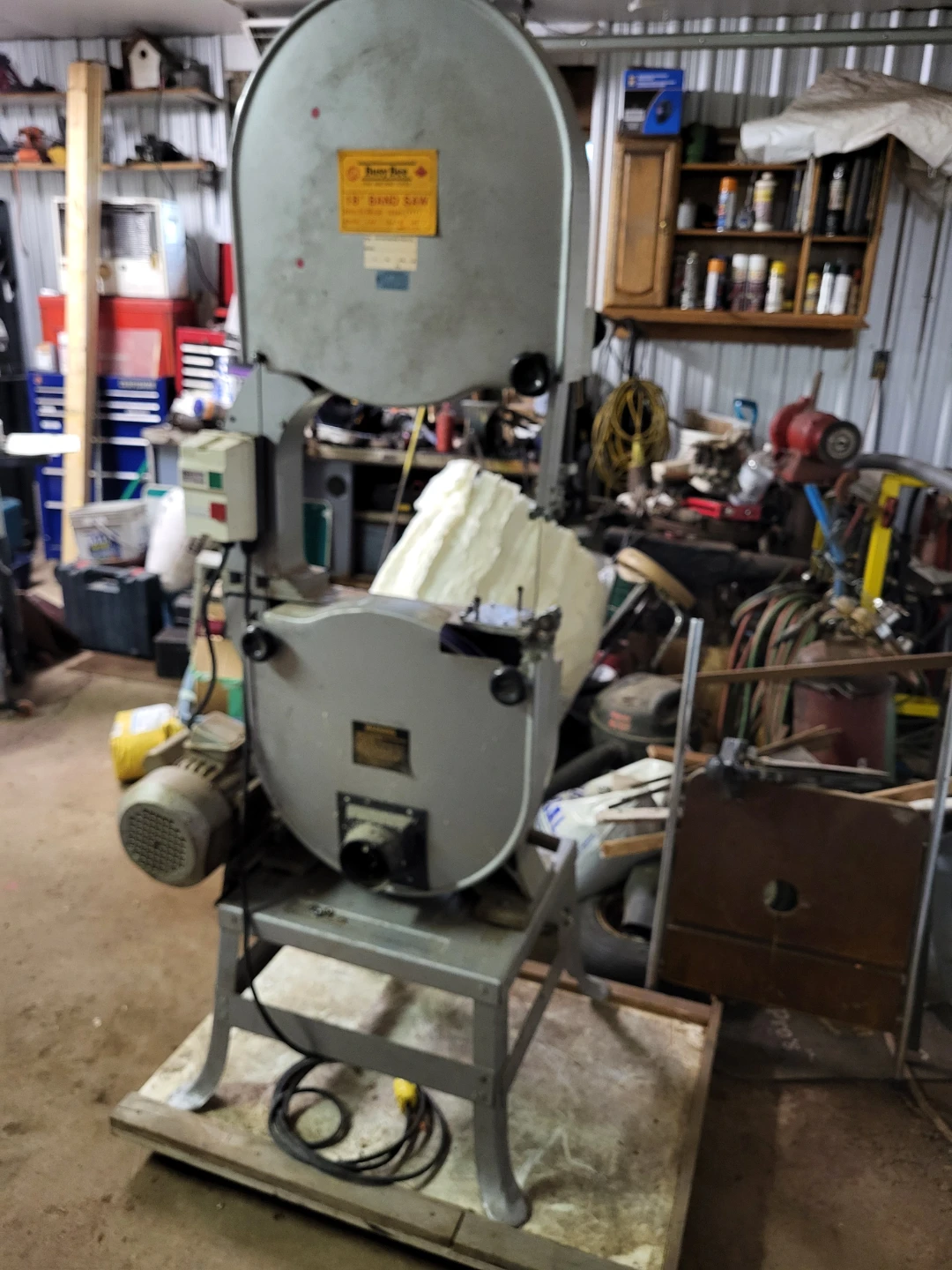 Busy Bee 18" Heavy Duty Band Saw