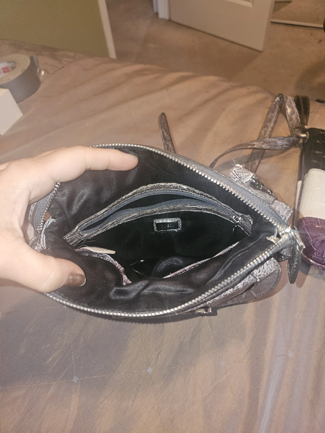 Guess purse Grey - photo 4