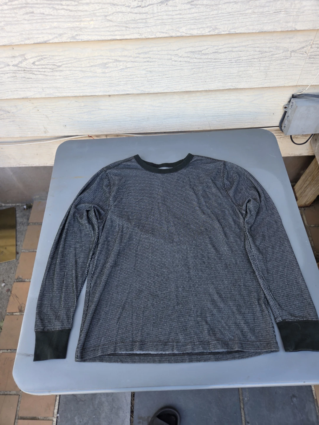 Old Navy Long Sleeve Thermal Shirt