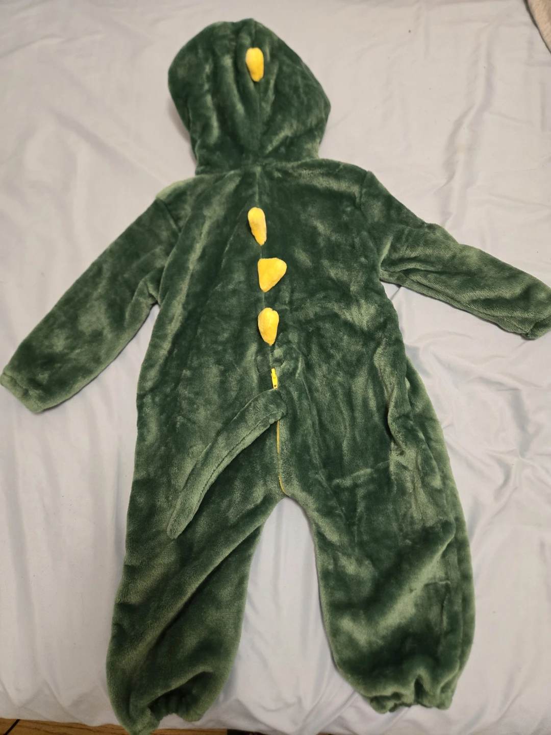 Baby Green Dinosaur Costume Size 18-24 mos - photo 3