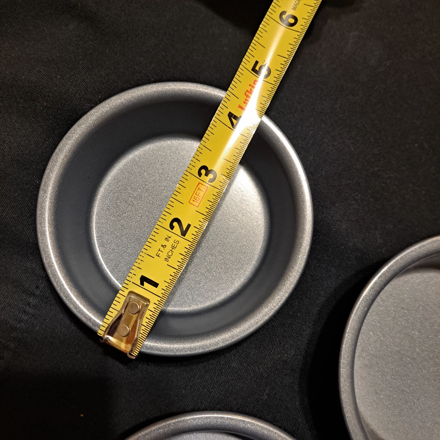 Set of 3 Mini Round Baking Pans - photo 2
