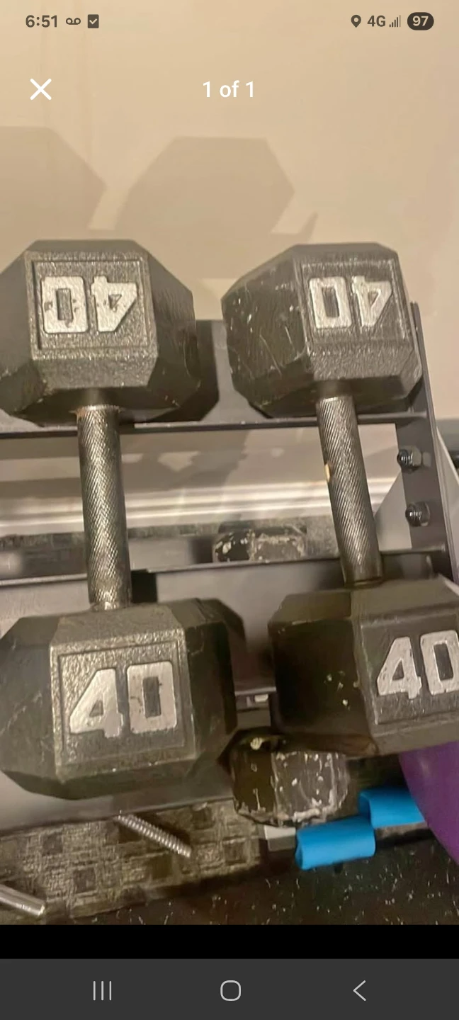 SETS OF 40LB  HEXHEAD DUMBBELLS TOTAL 80LBs