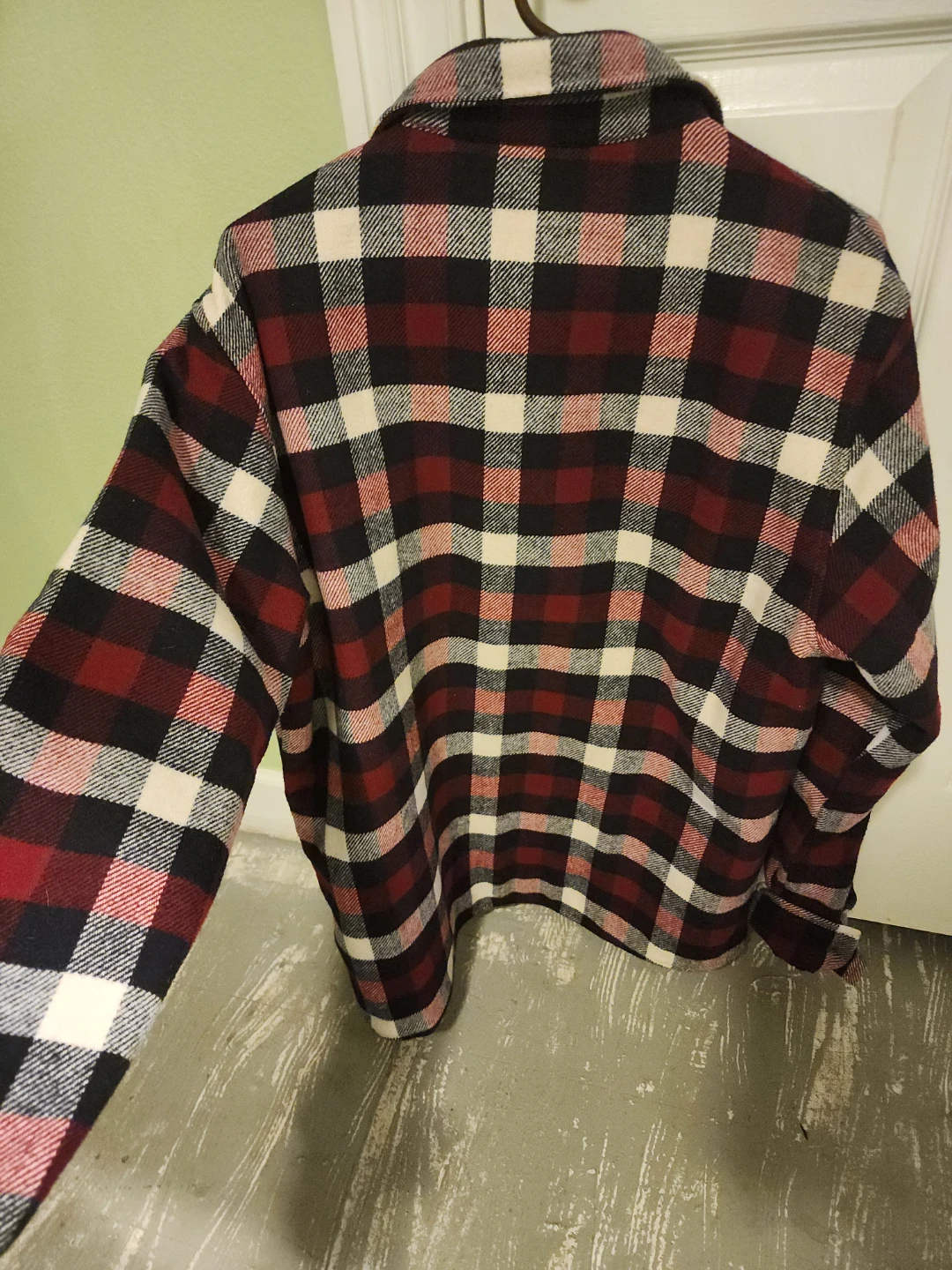 Plaid shirt with quilted liner - photo 4