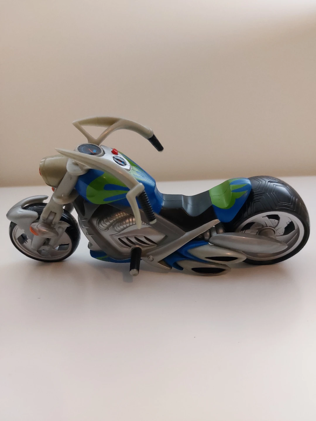 Teenage Mutant Ninja Turtles Hover Chopper Bike - photo 2