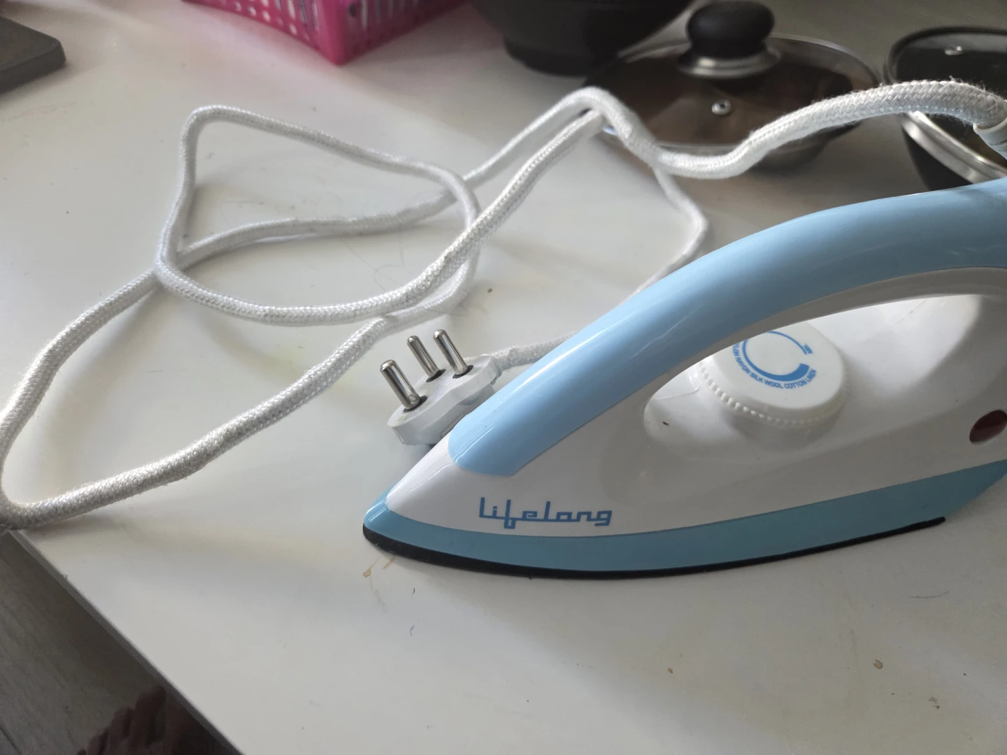 Lifelong Thermostatic Electric Iron - photo 3
