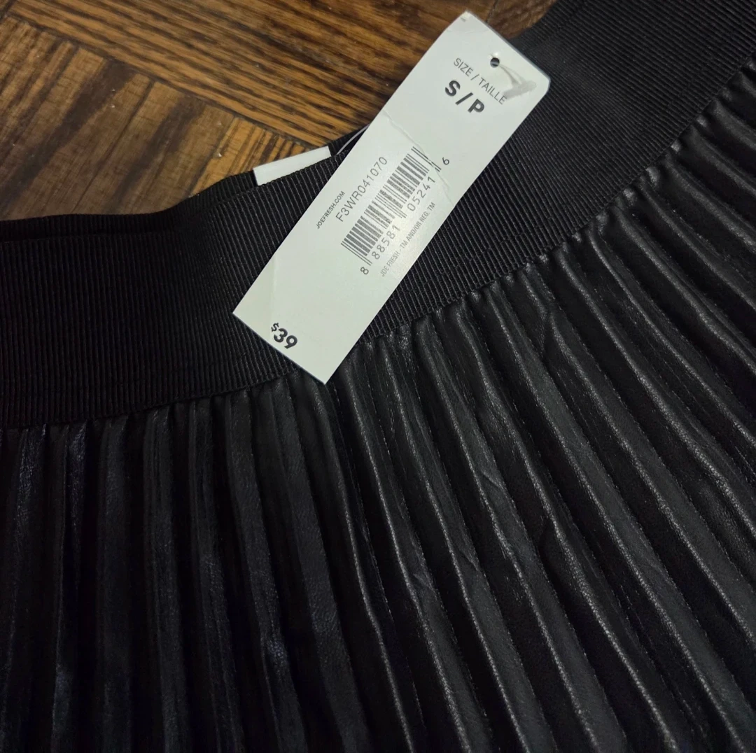 Joe Fresh Black Pleated Skirt - photo 2