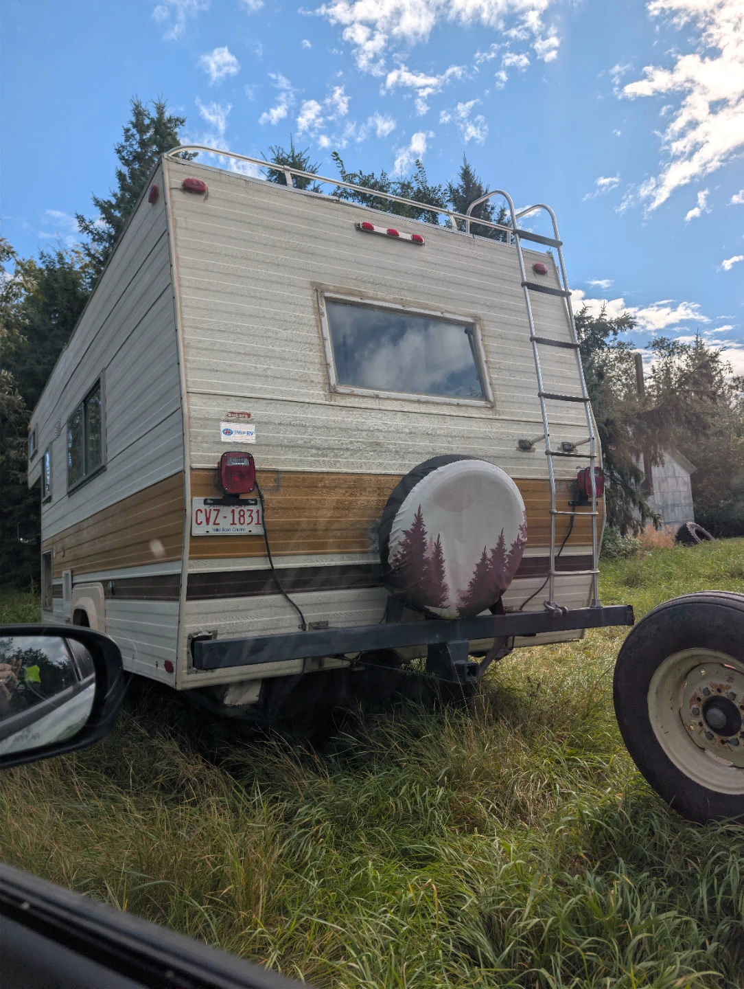 Vintage Dodge Diplomat Motorhome - photo 2