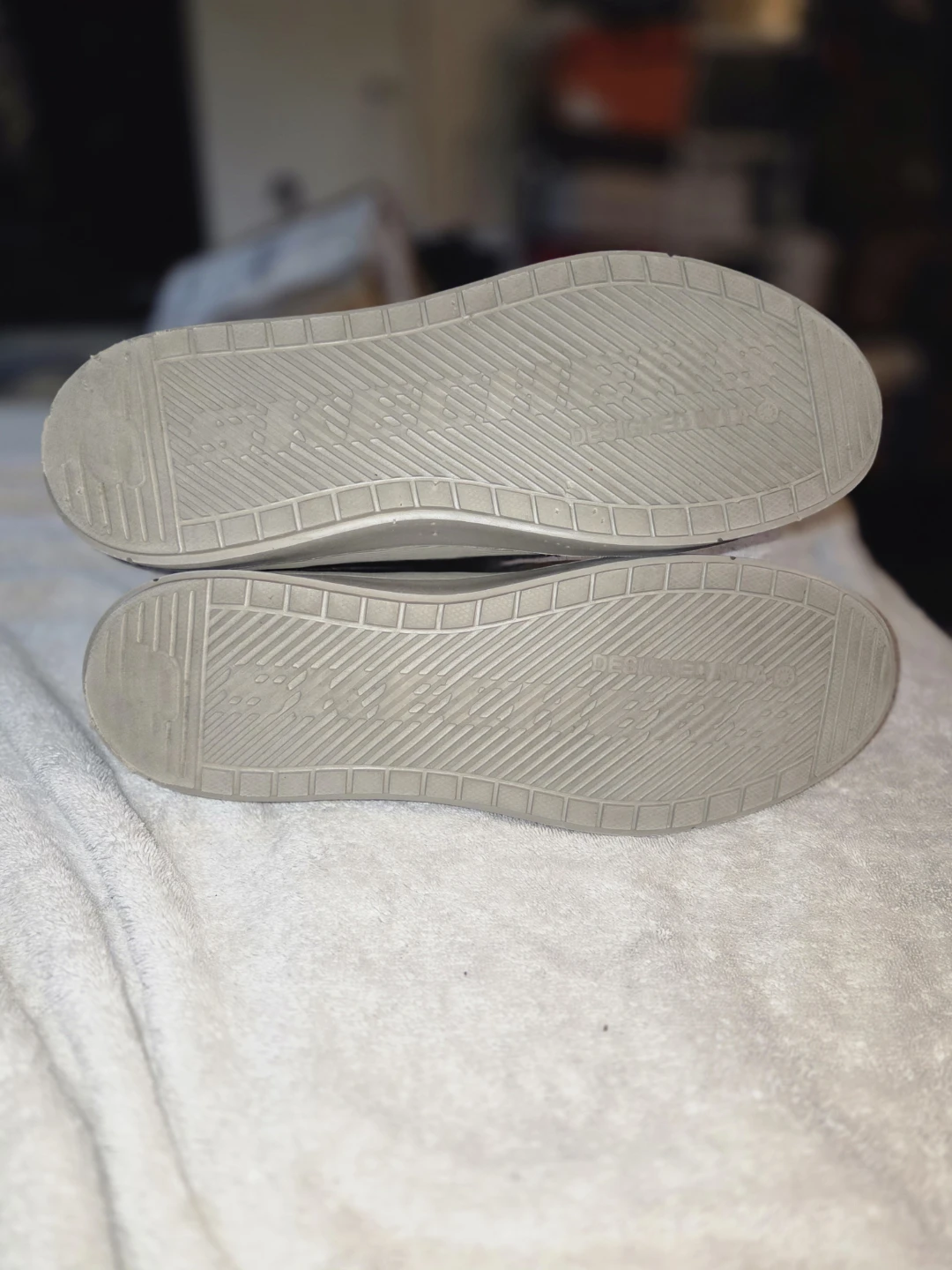 Skechers Classic Fit Air-Cooled Sneakers in a Men's 10½ - photo 5